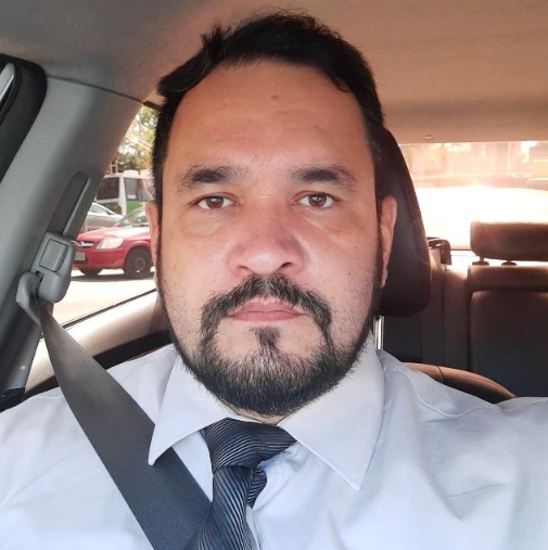 Carlos Eduardo  <span>